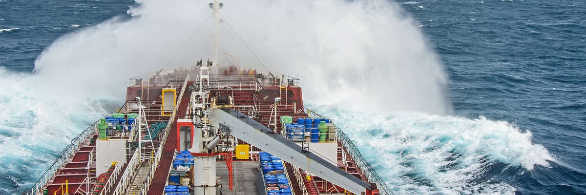 Strait of Hormuz closure pushes shipping markets to historic extremes-EMF-Maritimefinance